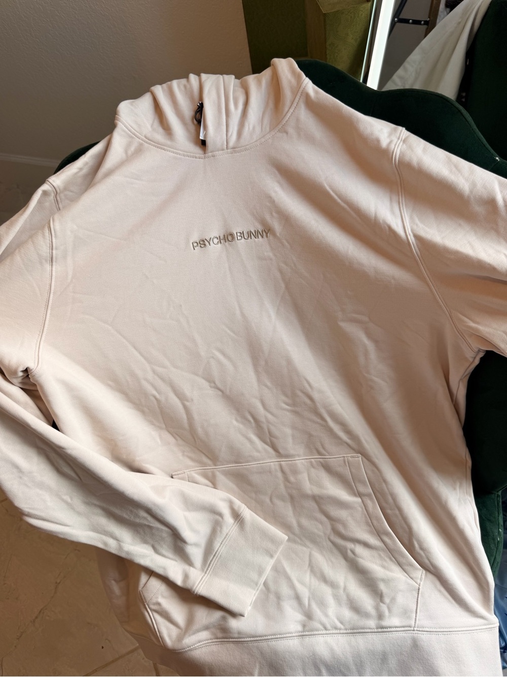 Psycho Bunny light weight stretchy Hoodie